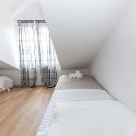 Lägenhet House Niko M With 6 *